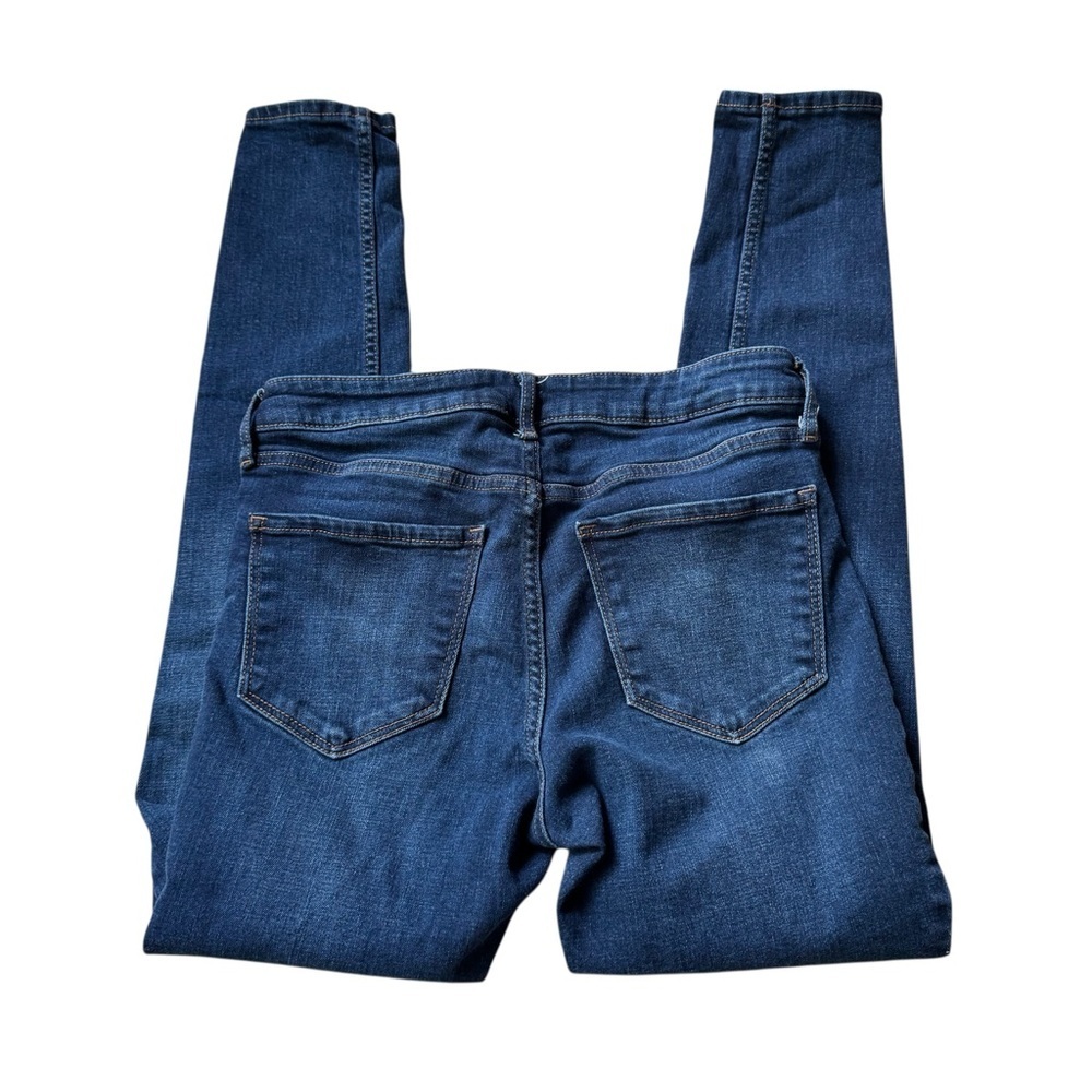Old Navy Mid Rise Super Skinny Rockstar Jeans - Picture 13 of 13